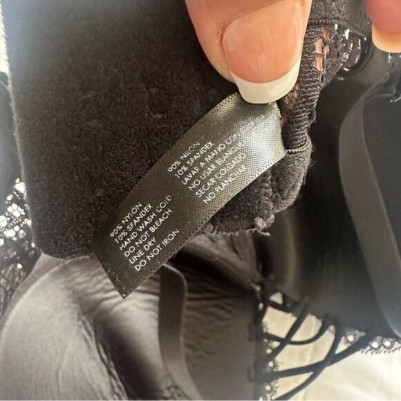 XOXO Plunge Push-Up Bra Elegant Black Lace Bra Size 38D - Picture 9 of 10